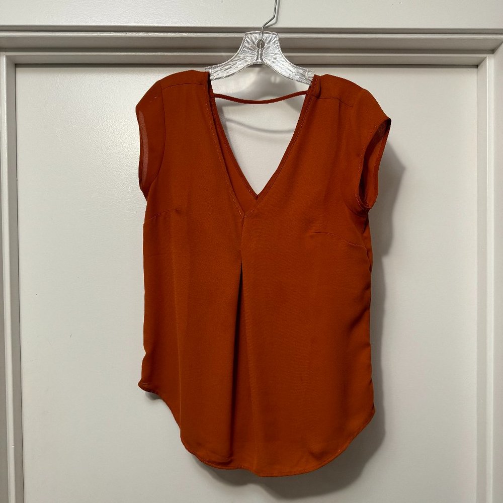 DR2 by Daniel Rainn - V-Neck Woven Blouse sz XS